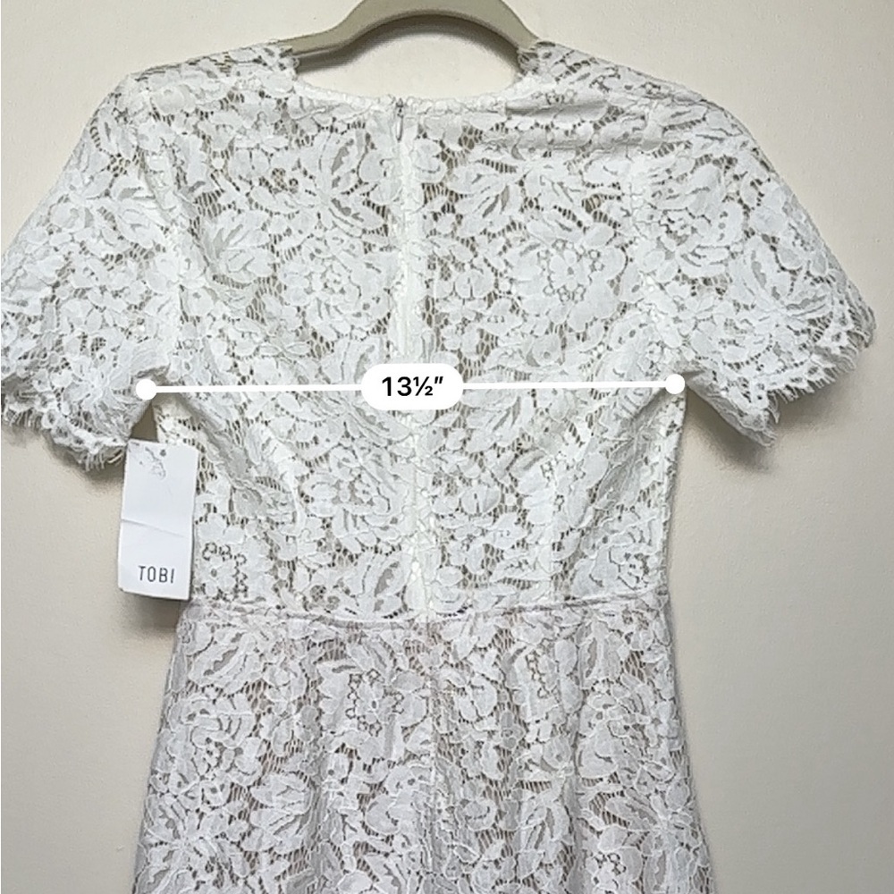 Tobi Lace Short Sleeve Deep V Romper White Size Small NWT - Picture 9 of 11